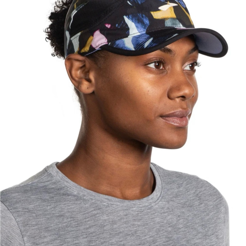 NWOT Brooks Black and Multicolor Chaser Cap - Picture 2 of 6